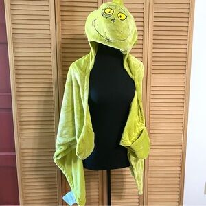 Unisex Child’s Green Grinch Hooded Blanket with mitts